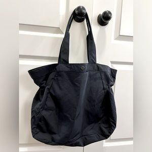 Lululemon Side Cinch Tote